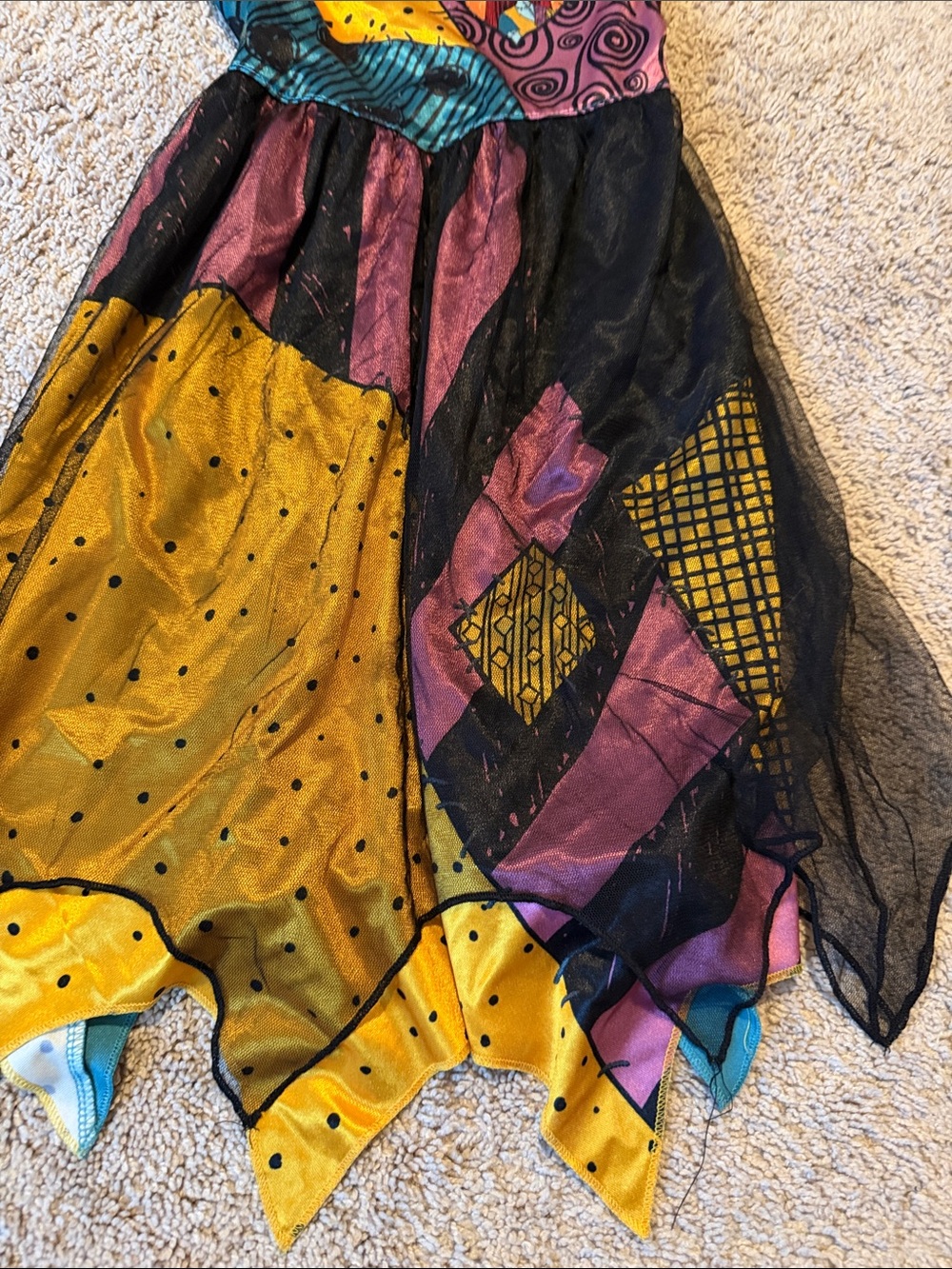 Girl's Nightmare Before Christmas  Patchwork Halloween pajamas - Picture 4 of 5